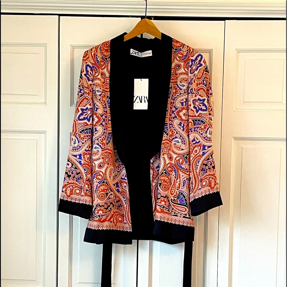 Zara black and multicolored blazer, size medium